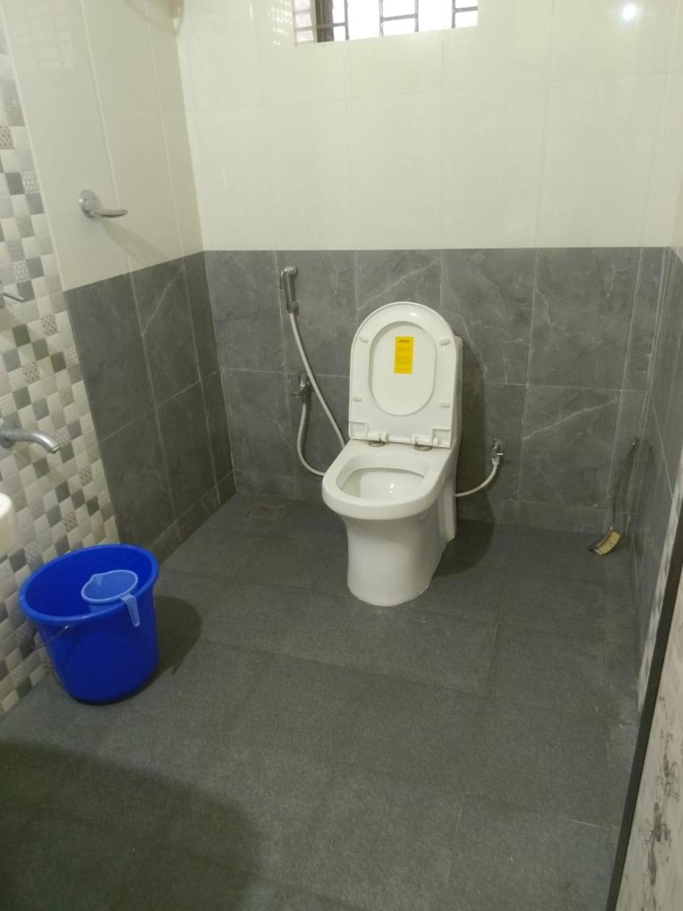 מוריג'ים One Love Guest House מראה חיצוני תמונה