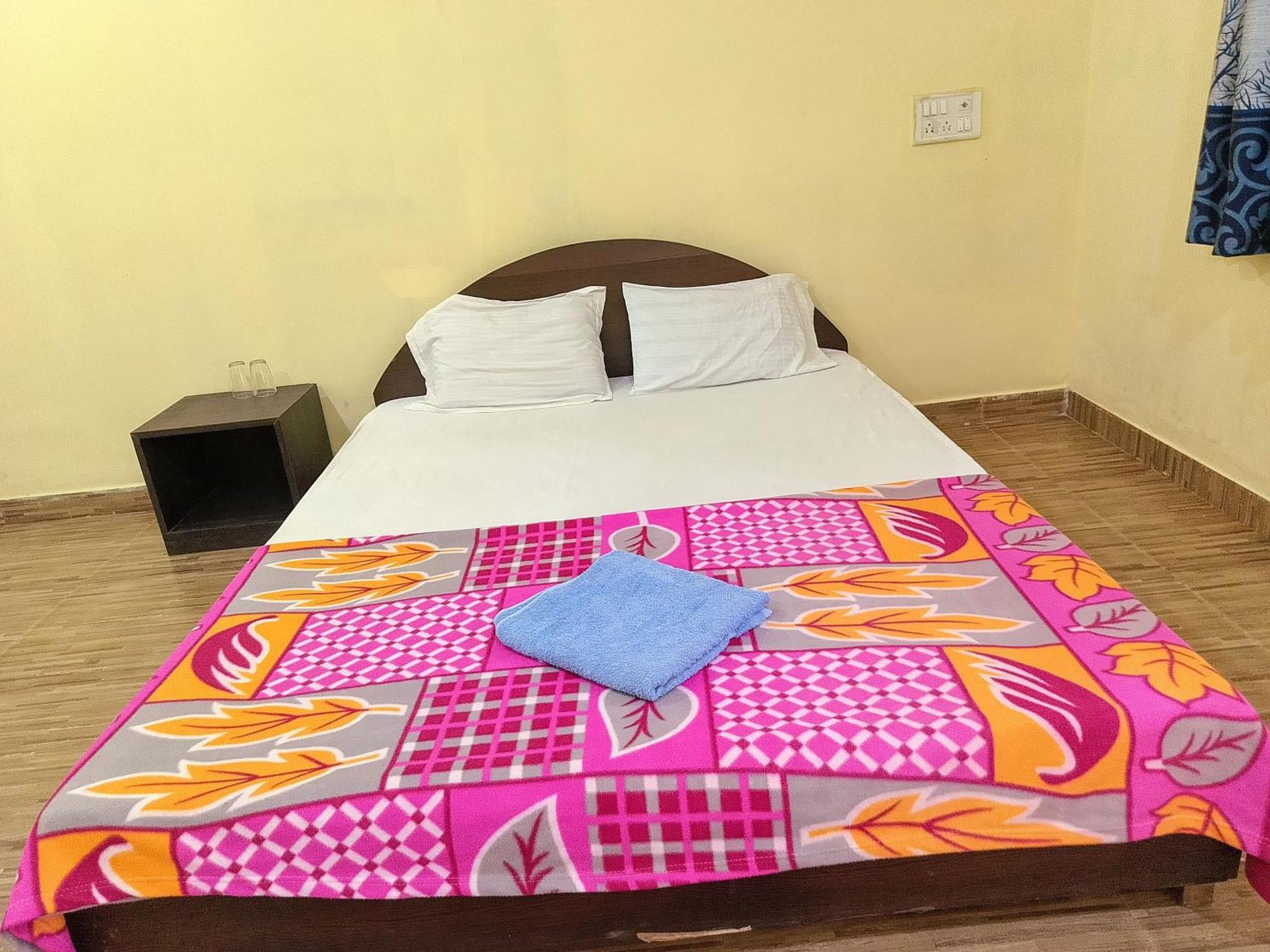 מוריג'ים One Love Guest House מראה חיצוני תמונה