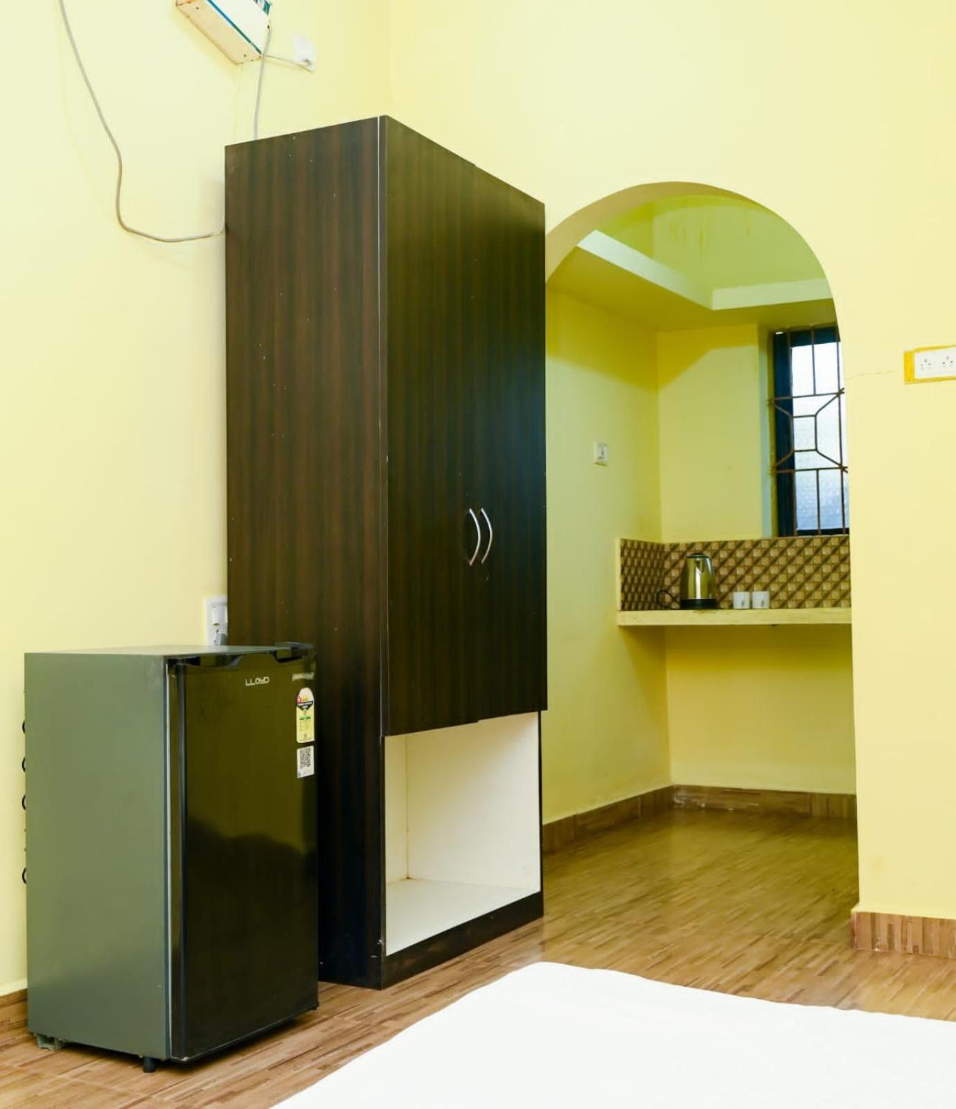 מוריג'ים One Love Guest House מראה חיצוני תמונה